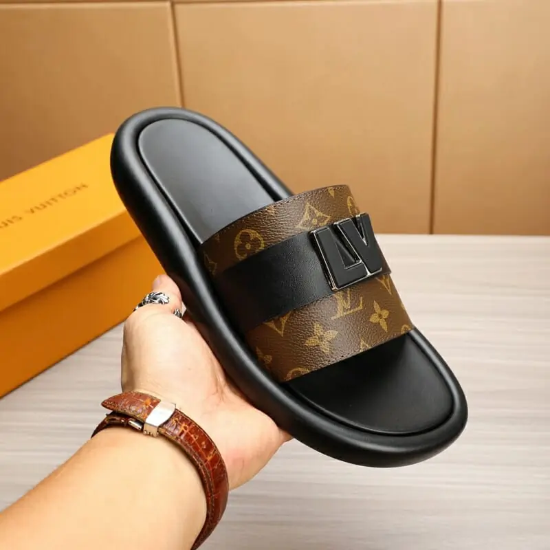 louis vuitton chaussons pour homme s_12262a64